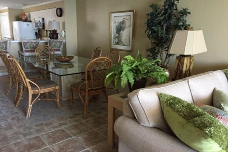 The Pearl of Navarre - Unit 1103
